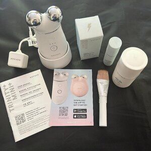 NUFACE TRINITY + Facial Toning Device + Full Size Super Booster Serum SEALED BOX